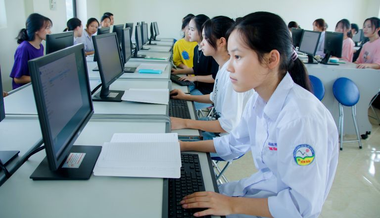 AI in education Lessons for schools in a new era